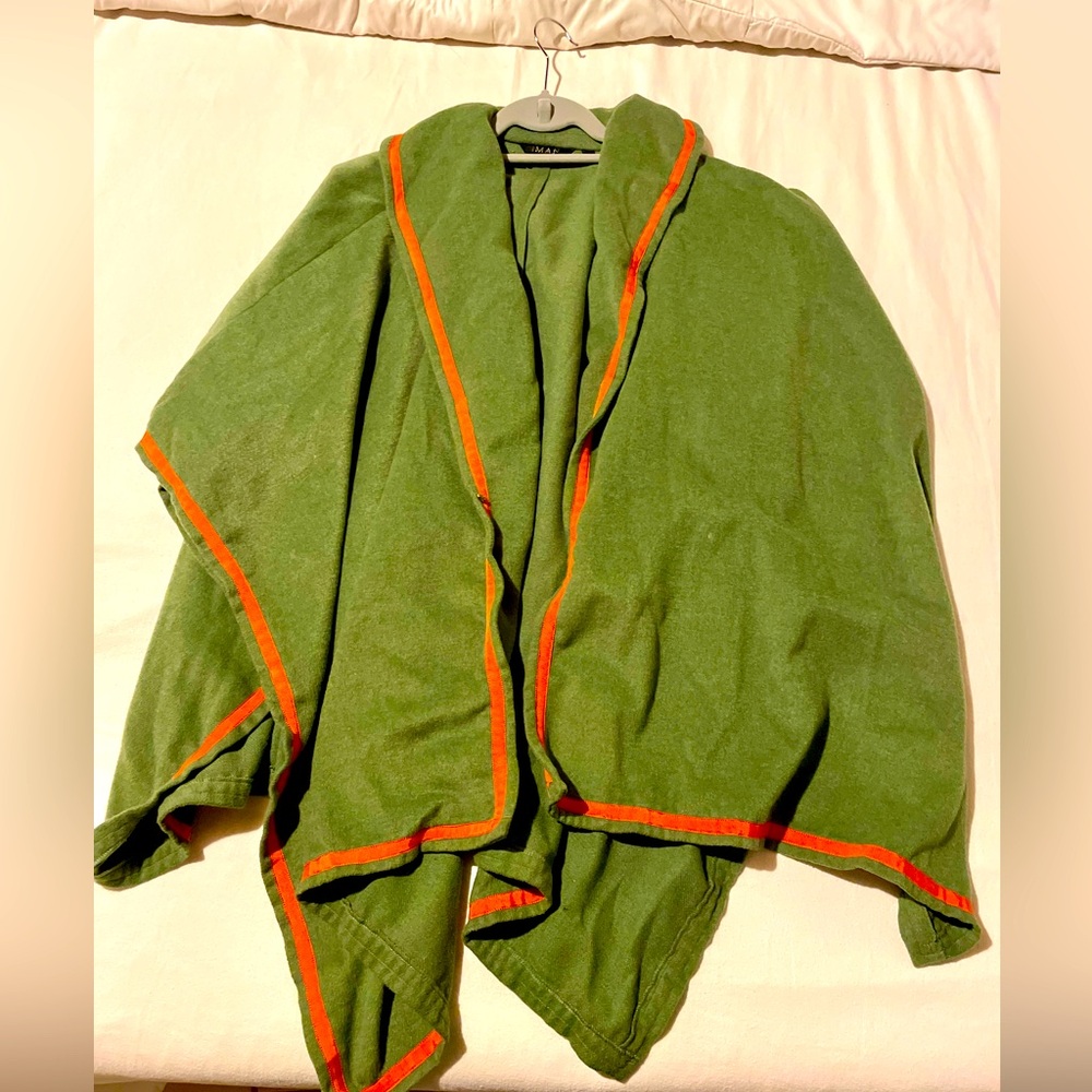Iman Green Cloak
